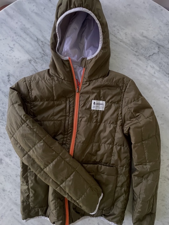 cotopaxi Jackets & Blazers - Cotopaxi Teca Calido REVERSIBLE light weight puffer hooded jacket. Olive.